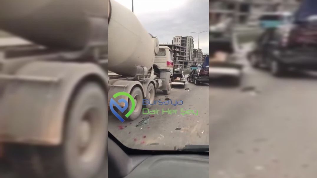 Bursa'da yine aynı noktada trafik kazası!