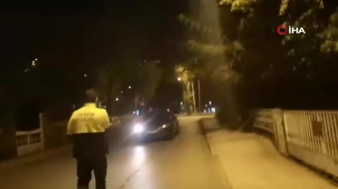 Bursa'da trafik polisinden kaçan sürücü cezadan kaçamadı