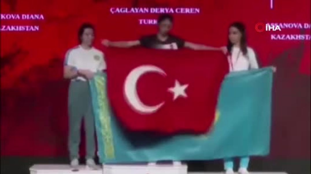 Türk sporcudan bayraklı cevap!  Nezaketsizliğe kayıtsız kalmadı