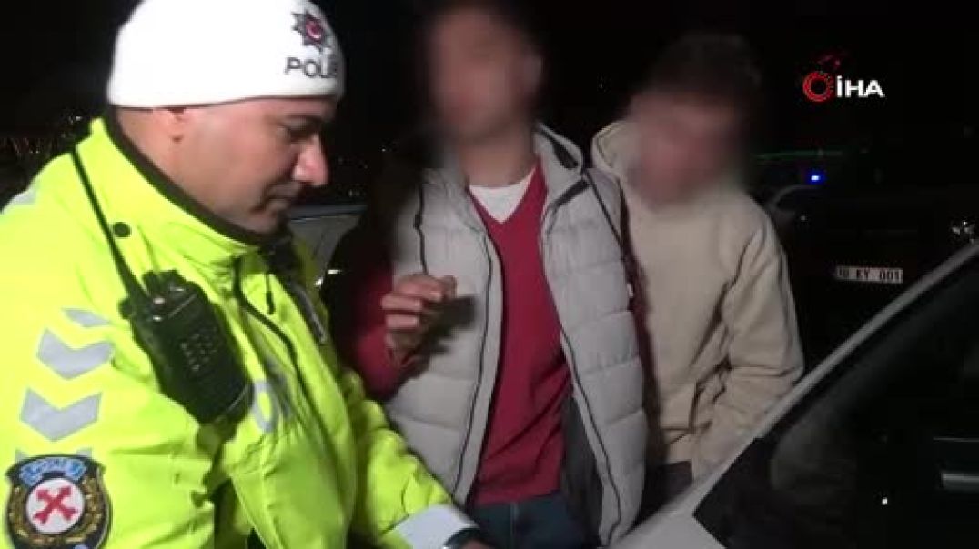 Bursa'da alkollü sürücüden polise 'zeytin' rüşveti teklifi... Cezadan kaçamadılar!