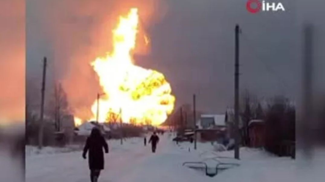 Rusya'da doğal gaz boru hattında patlama: 3 ölü!