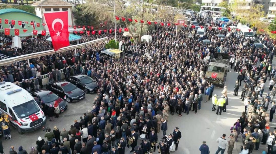 Bursa şehidini toprağa verdi