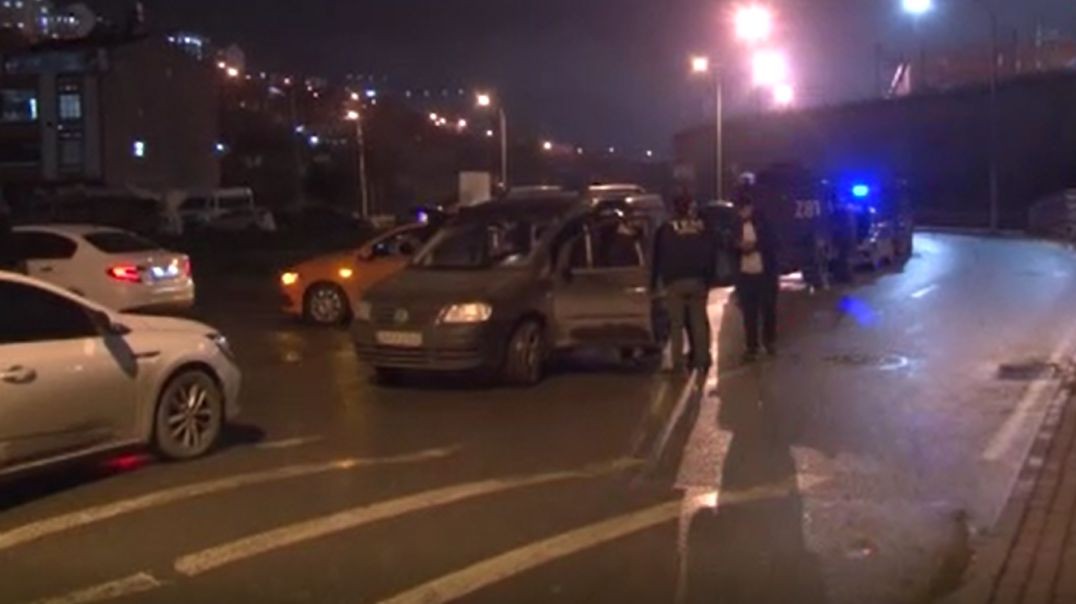 Polise silahlı saldırı! Maskeli saldırgan ateş açtı