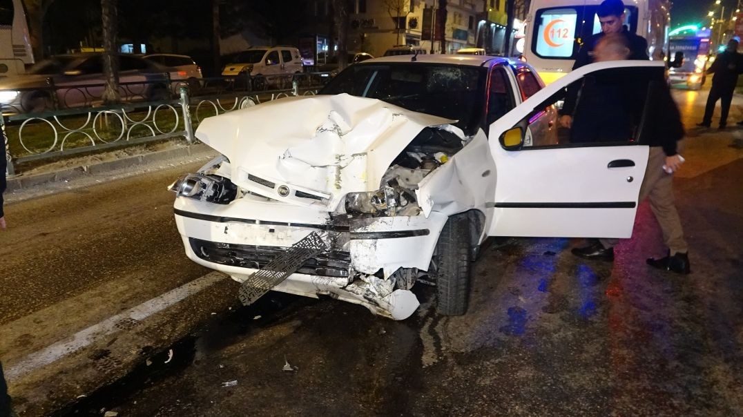 Bursa'da yeni yılın ilk kazası!