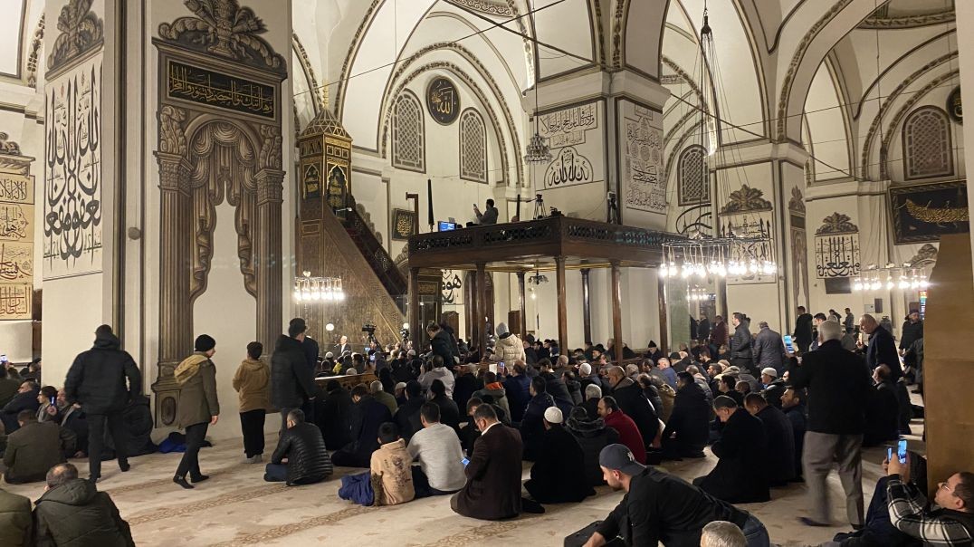 Bursalılar Regaip Kandili'ni Ulu Cami'de idrak etti