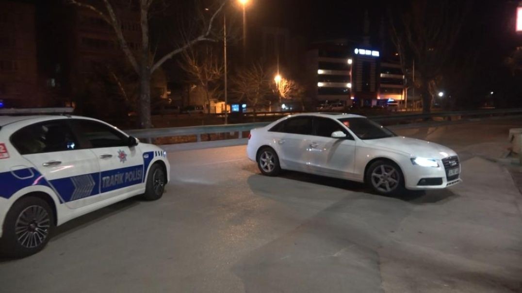 Bursa'da drift yaptı, ters şeritten sürdü, polisten kaçtı ama cezadan kaçamadı!