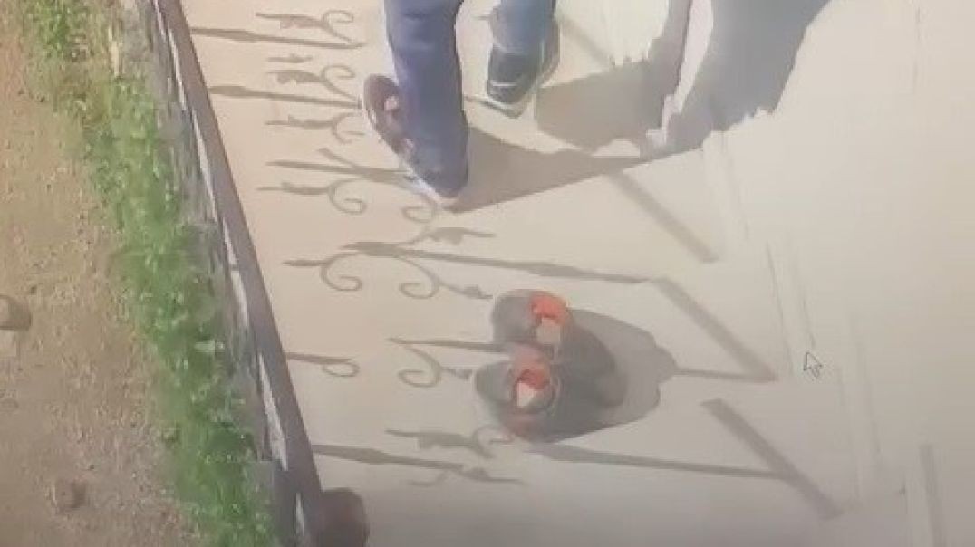 Bursa'da düşünceli hırsız çaldığı ayakkabıların yerine kendi ayakkabılarını koydu!