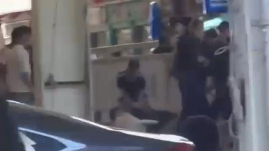 Bursa'da gençlerin tartışması meydan savaşına döndü... Öldüresiye vurdular!