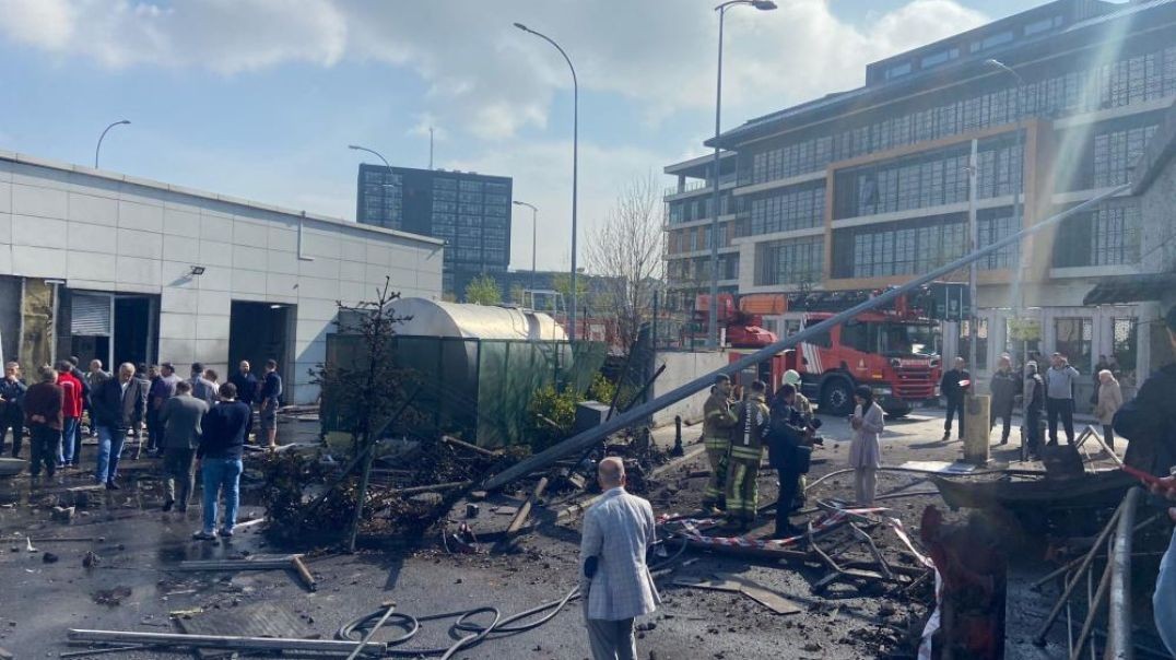 İstanbul’da hastanede su kazanının patlaması sonucu yangın çıktı!