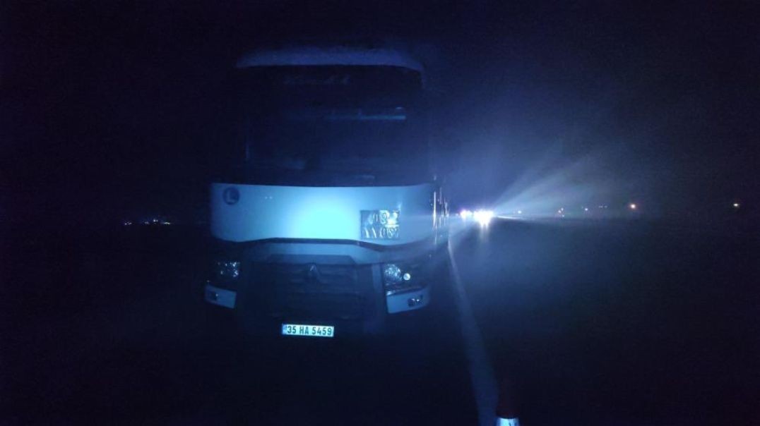 Bursa'da tıra çarpan otomobil ölüme neden oldu... Alkol şişeleri ortaya çıktı!