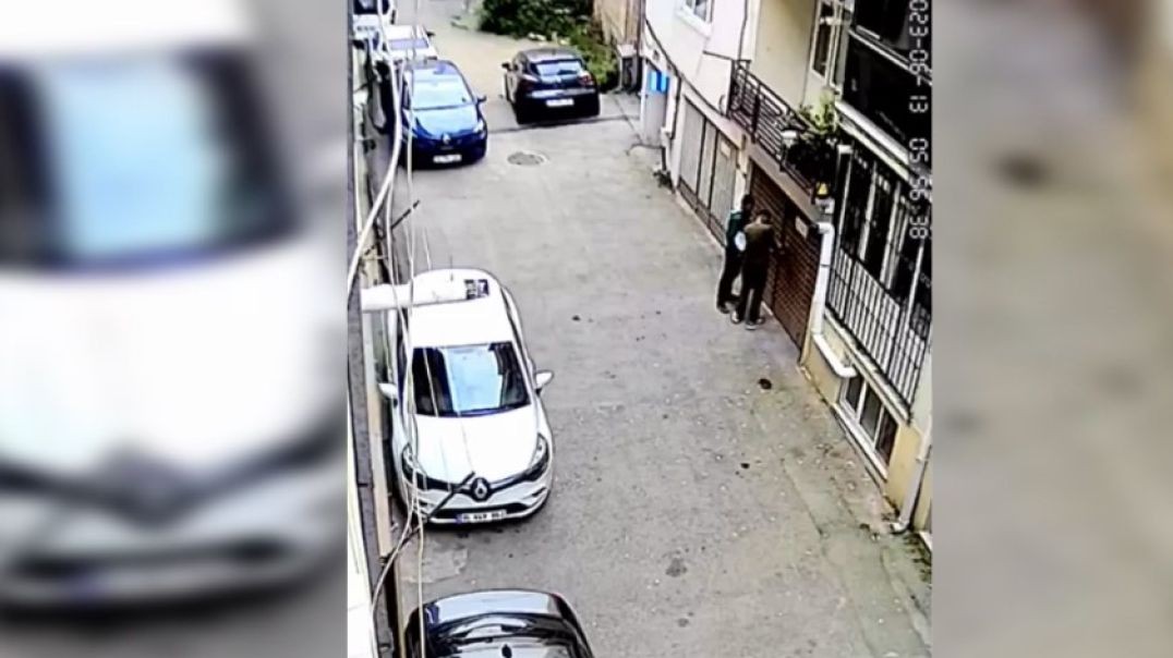 Bursa'da sakin tavırlı hırsızlar olta deposunu soydu!