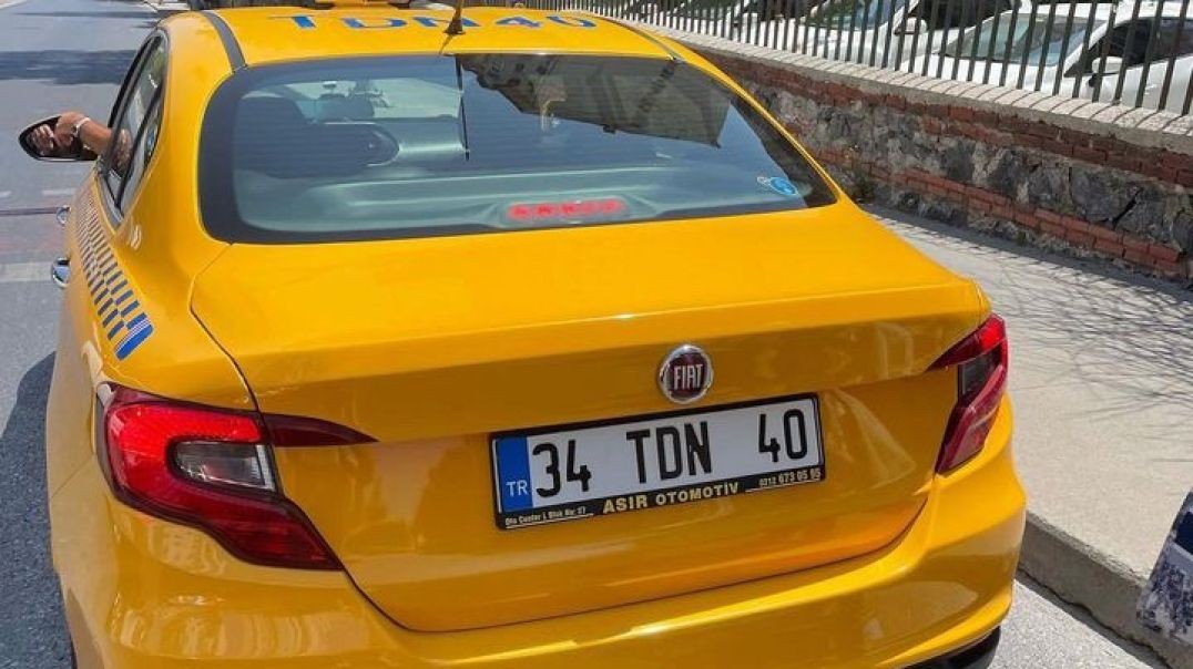 İstanbul'da bir taksi rezaleti daha...300 liralık yol için bin TL istedi!
