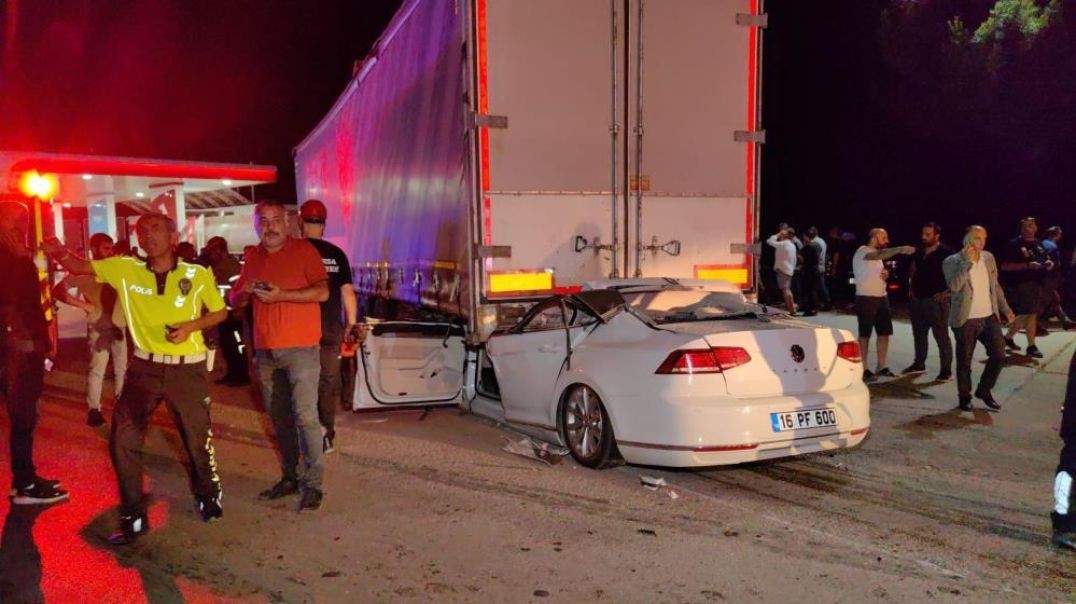 Bursa'da feci kazada kahreden tesadüf... Sürücünün öldüğü kaza kamerada!