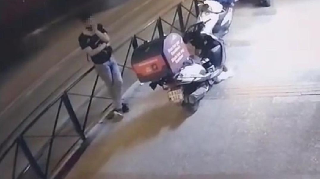 Bursa'da kurye motosiklette anahtarı unutunca kaşla göz arası çalındı!