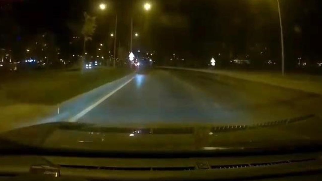 Bursa'da gecenin karanlığında scooterla ters yönde ilerleyerek tehlike saçtı!