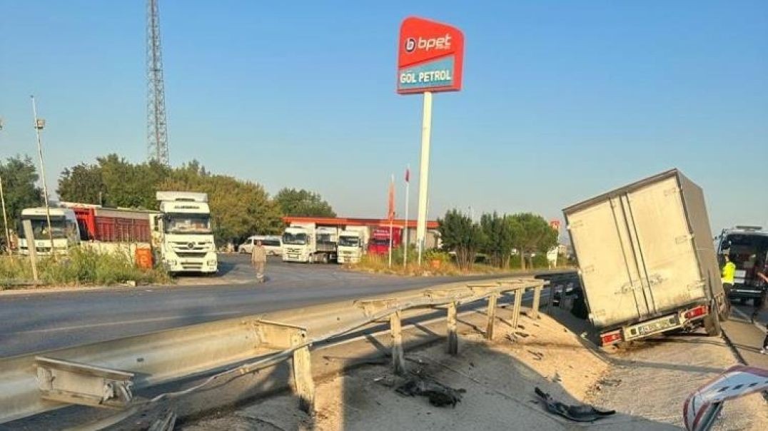 Bursa'da refüje giren kamyonetin sürücüsü can verdi!
