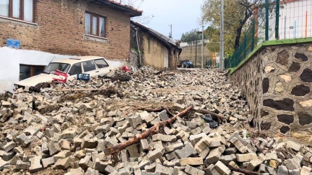 Bursa'da sel felaketi: Vali Demirtaş bilançoyu açıkladı!
