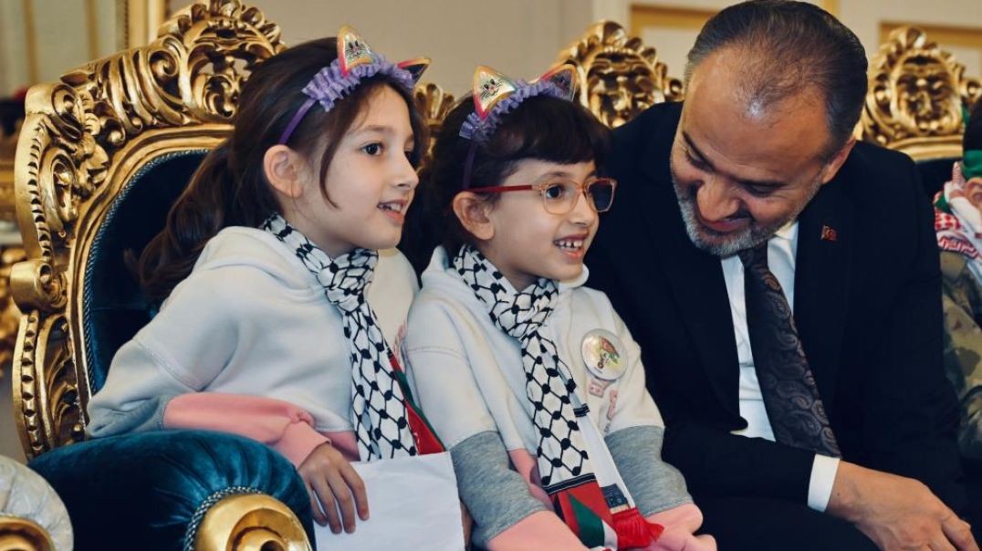 Başkan Aktaş Filistinli çocukları  konuk etti!