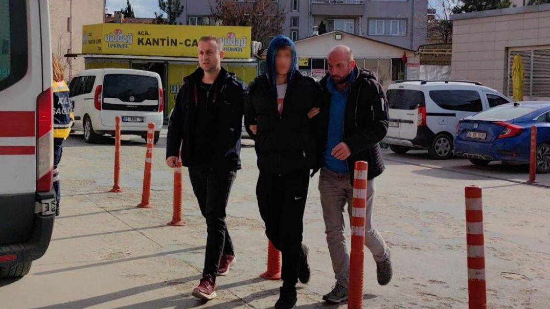 Bursa'da 2 kişiyi bıçaklayarak yaralayan şahıs yakalandı