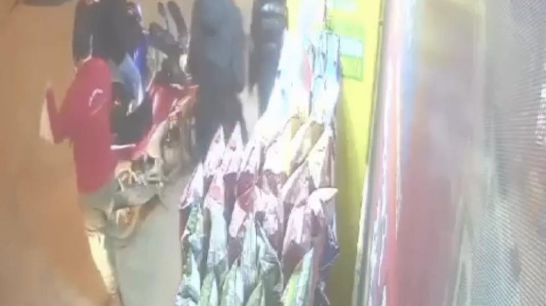 Bursa'da motosiklet sürücüsünün dalgınlığıyla olanlar oldu