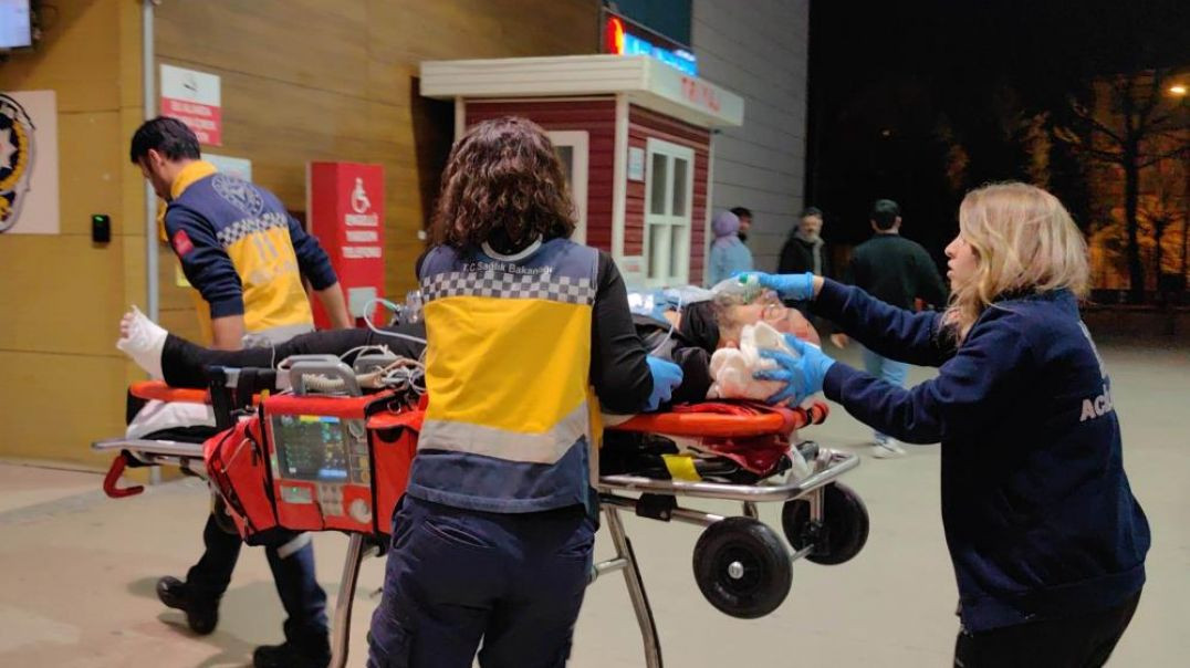 Bursa'da kontrolden çıkarak sürüklenen motosikletin sürücüsü ağır yaralandı