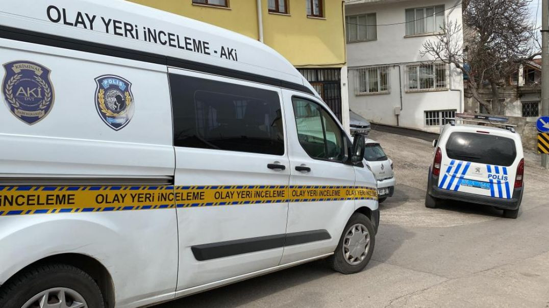 Bursa'da 15 yaşındaki genç üvey babasını kalbinden bıçakladı