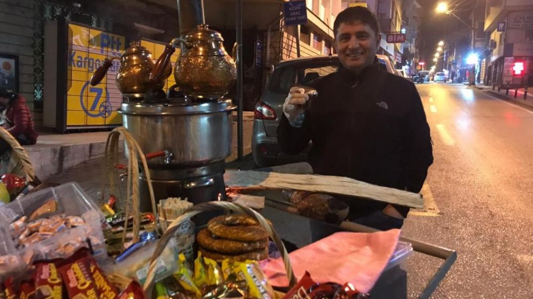 Bursa'da fenomen gece çaycısına yoğun ilgi