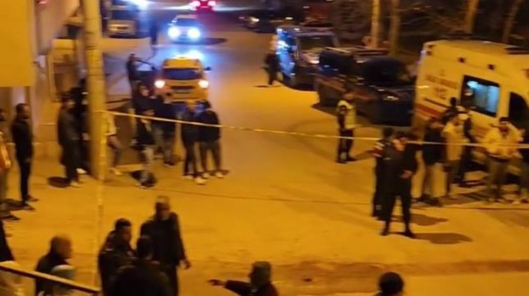 Bursa'da otomobil açılan ateş sonucu 2 kadına mermi isabet etti