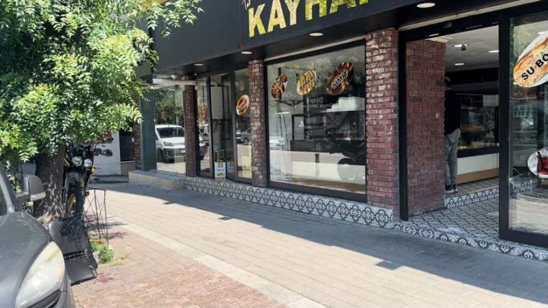 Bursa'da otomobilin yayaya çarptığı feci anlar kamerada!