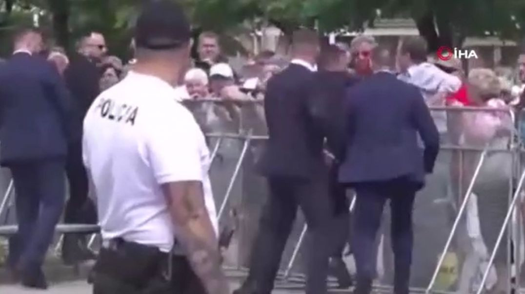Slovakya Başbakanı Fico’ya yönelik silahlı saldırı anı kamerada!