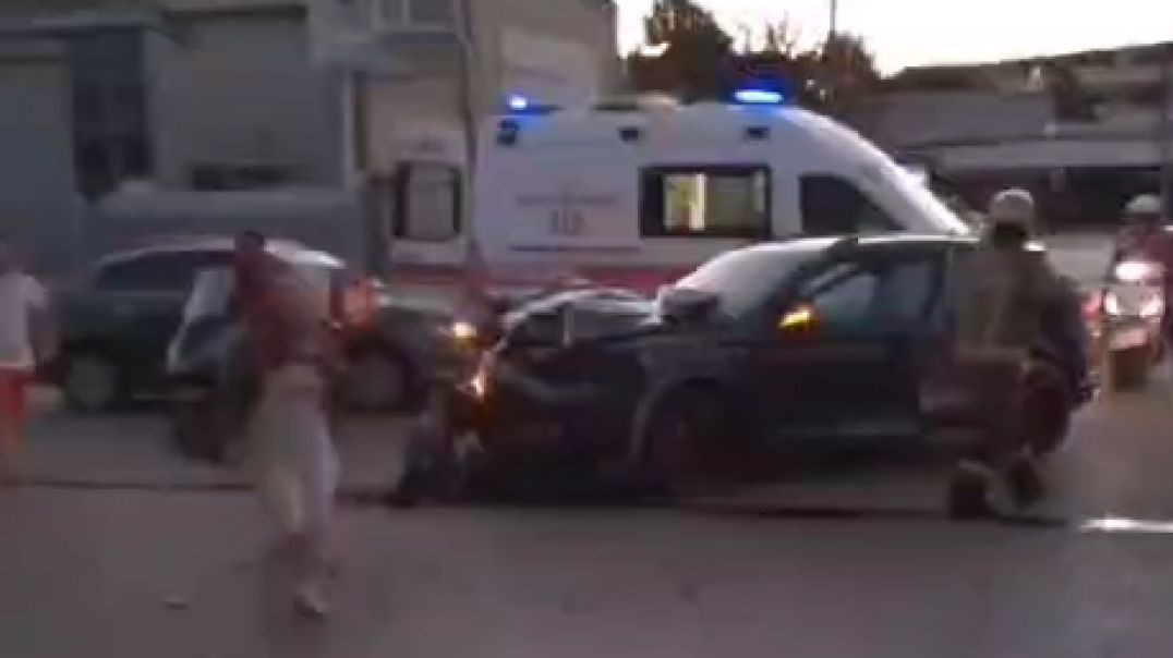 Bursa'da yolcu minibüsünün karıştığı feci kazada can pazarı: 17 yaralı!