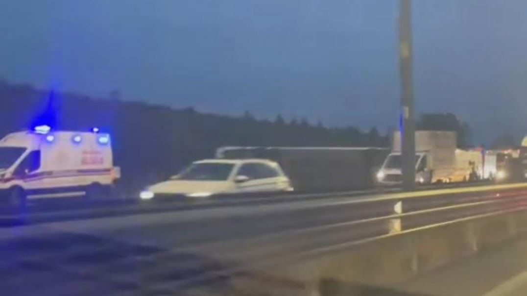 Kuzey Marmara Otoyolu'nda yolcu otobüsü devrildi: Çok sayıda ekip yönlendirildi!