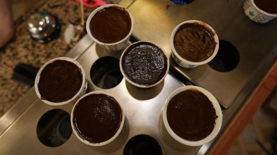Bursa'da kupa finali izlerken kalp krizi geçirerek öldü