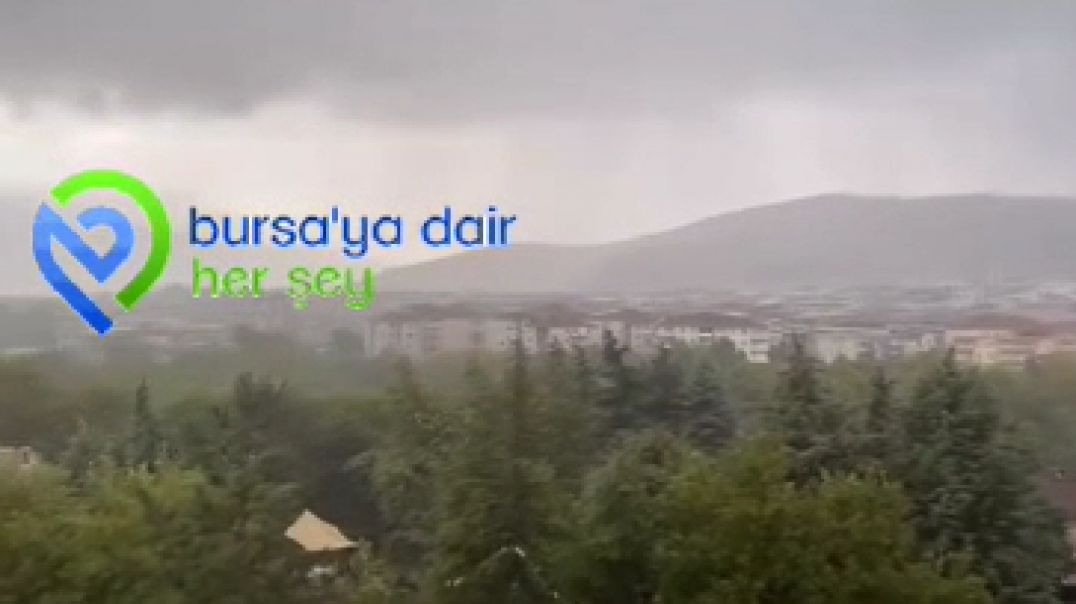 Bursa'da şiddetli yağış trafoyu patlattı