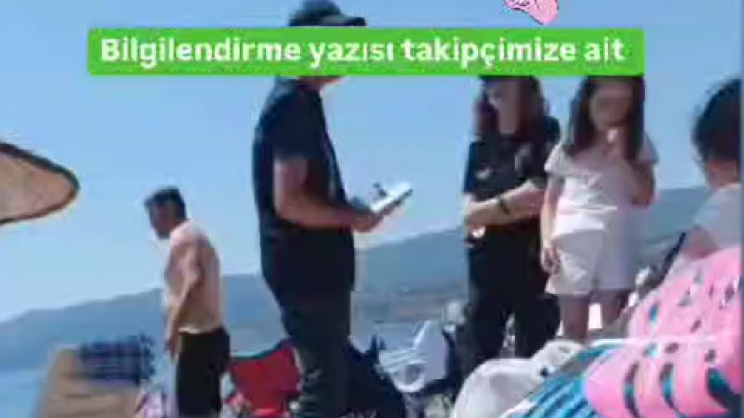 Bursa'da polislerin uyardığı anları çekmesiyle çantasının çalınması bir oldu!