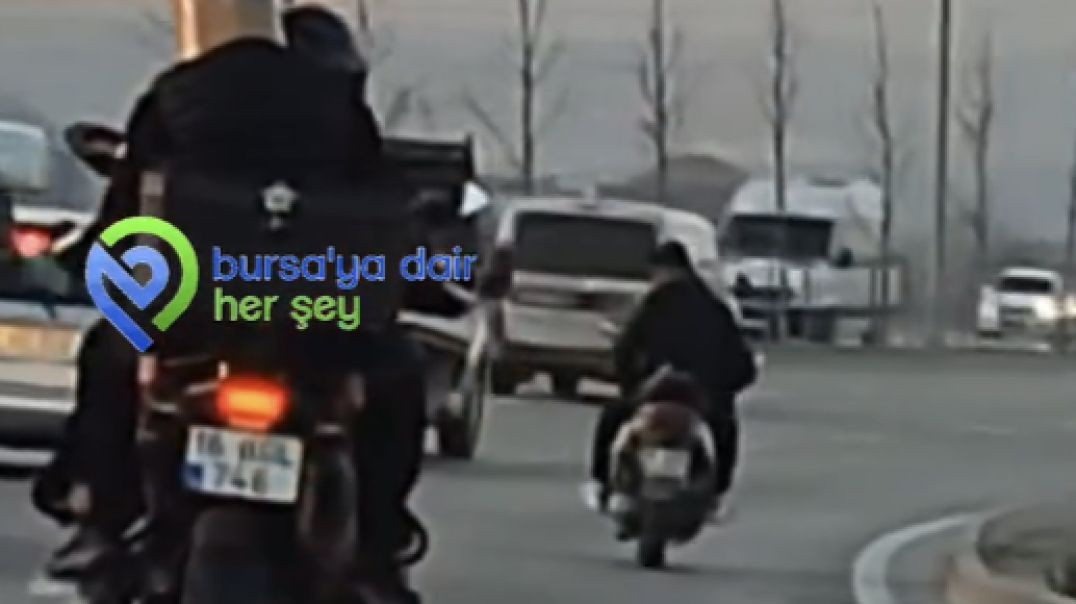 Bursa'da nazar boncuklu kartondan kaskla motosiklete bindi