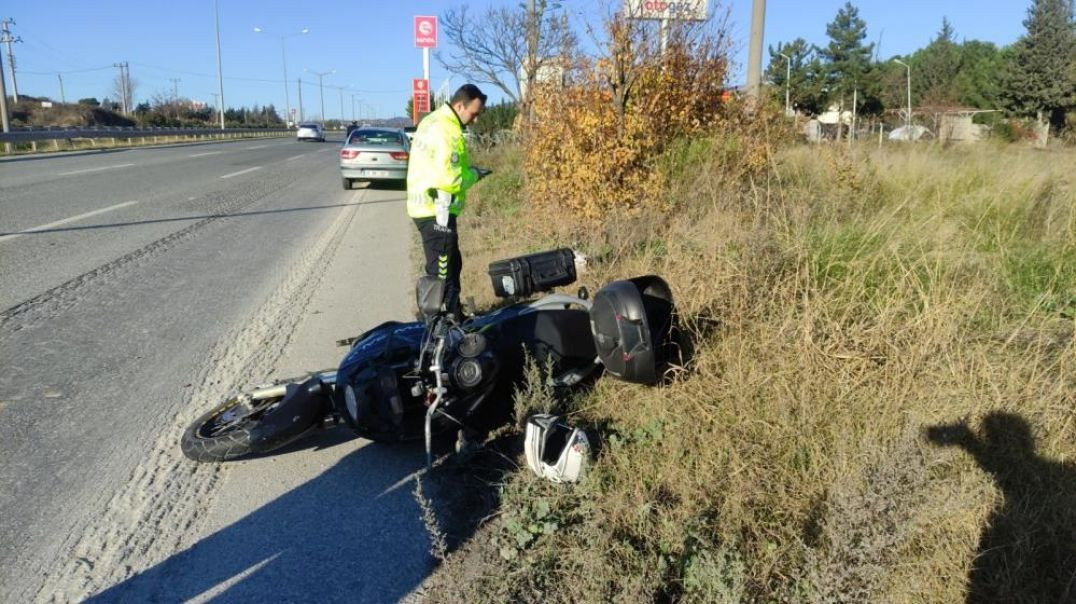 Bursa'da şerit değiştiren otomobilin çarptığı motosiklet sürücüsü öldü