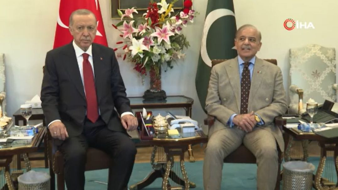 Cumhurbaşkanı Erdoğan, Pakistan'da Başbakan Şahbaz Şerif ile görüştü