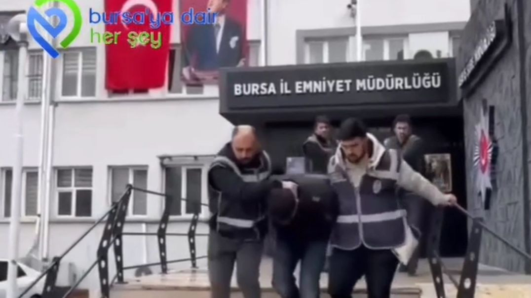 Bursa'da aranması bulunan suç makineleri yakalandı: Video paylaşmayı ihmal etmediler!