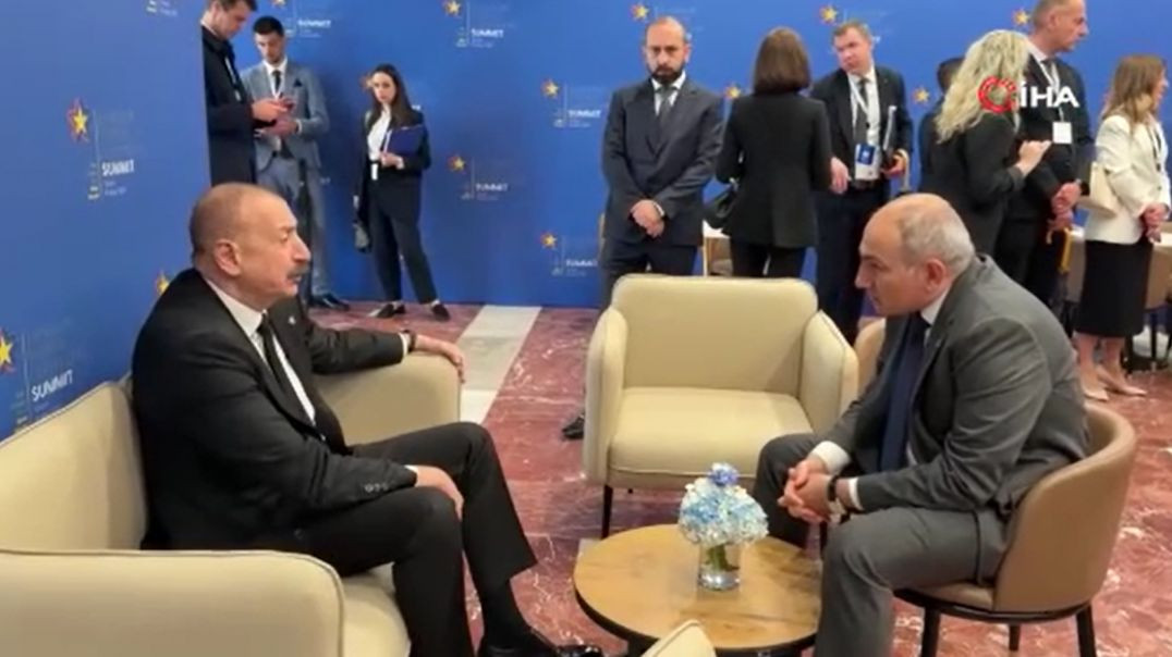 Aliyev ve Paşinyan Avrupa Zirvesi’nde Tiran’da bir araya geldi