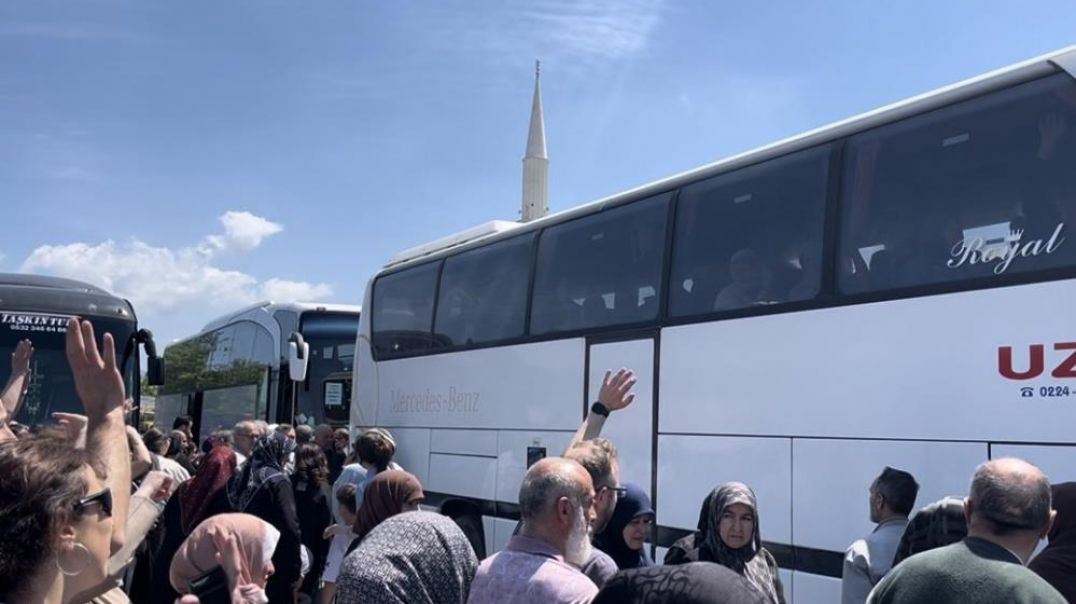 Bursa’dan ilk hac kafilesi dualarla kutsal topraklara uğurlandı