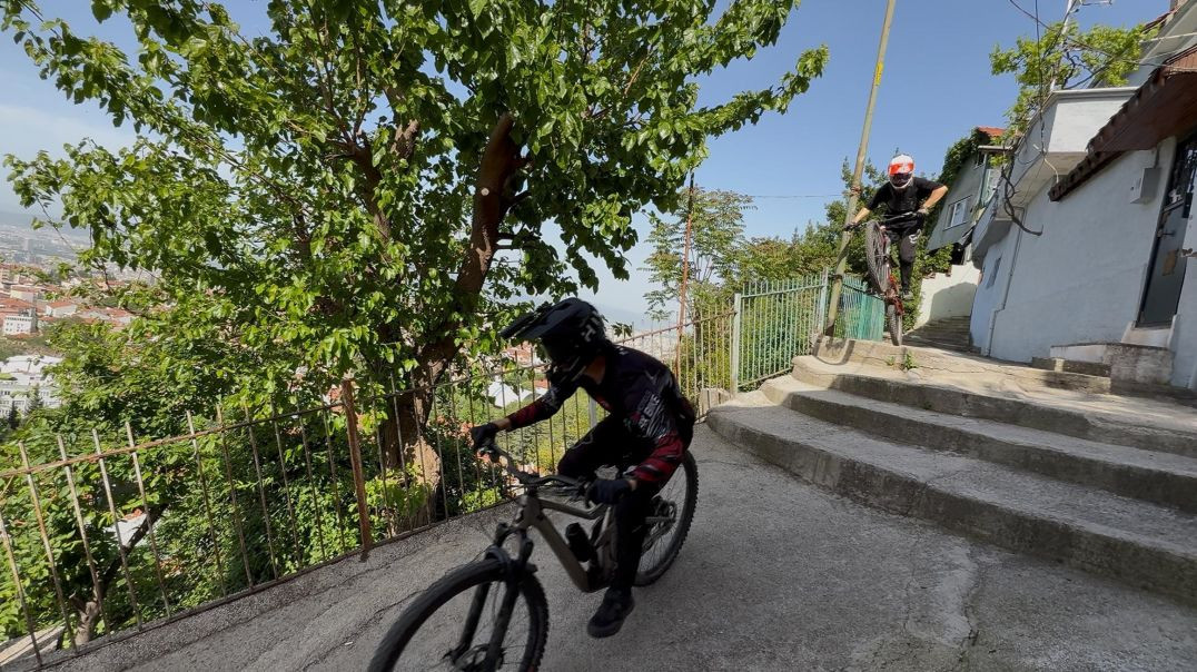 Bursa’da nefes kesen ilk: Urban Downhill yarışları başlıyor!