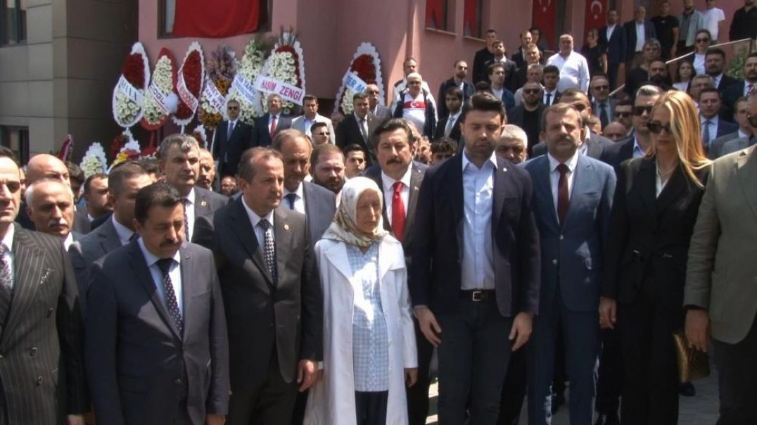 Bursa Ülkü Ocakları'nın yeni hizmet binası açıldı