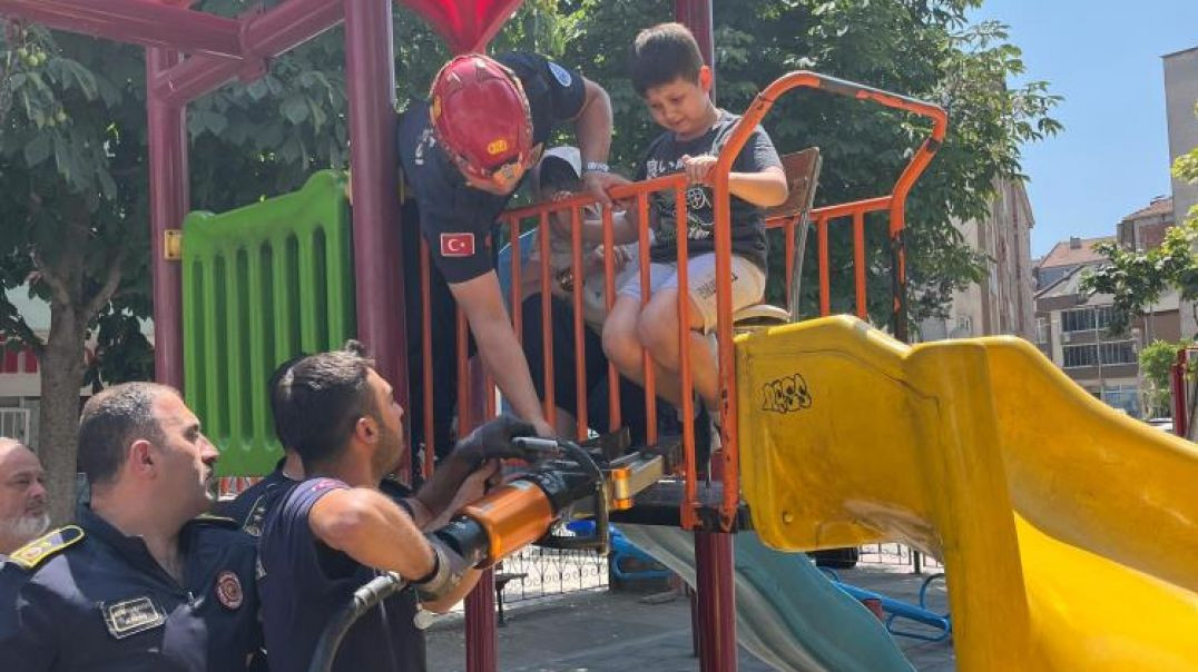 Bursa'da parkta dehşeti yaşayan çocuğun karne sevinci yarım kaldı