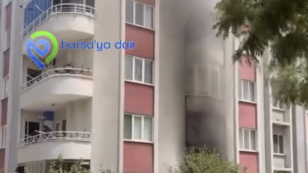 Bursa'da ev yangını paniği: Alevler kısa sürede büyüdü!