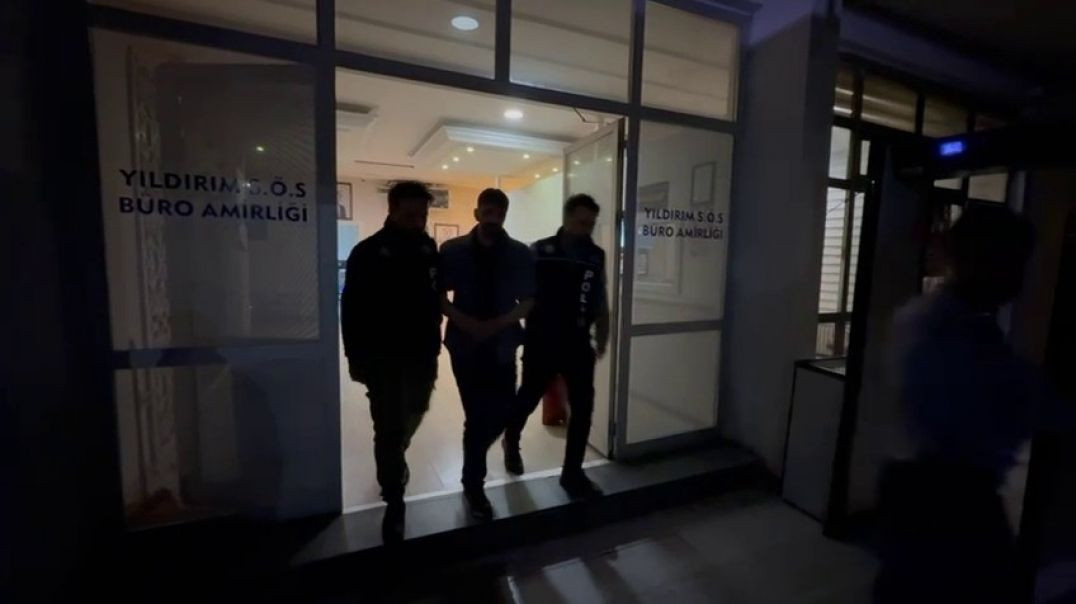 Bursa'da firari hükümlü yurt dışına kaçmak üzereyken yakalandı