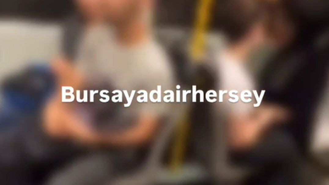 Bursa'da metroda yer verme kavgası: 'Sanane benim karımın süsünden'