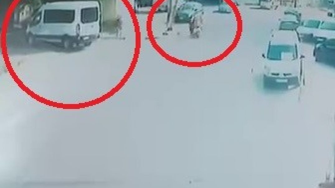 Bursa'da kuryeye acımadan tekme tokat dövdüler