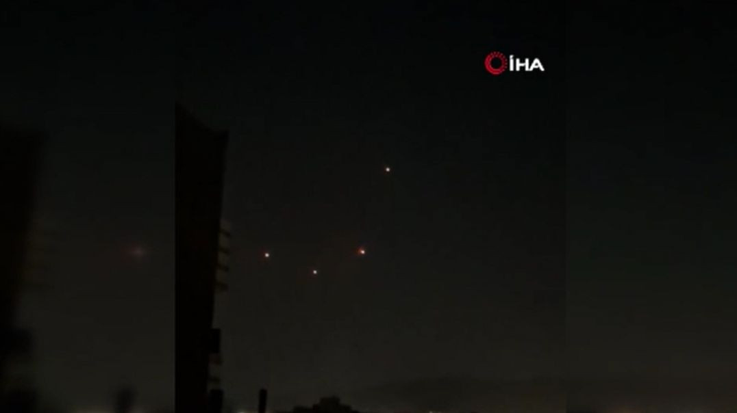 İran, İsrail’e füze ve İHA saldırıları başlattı: Tel Aviv ve Hayfa’da sirenler çaldı