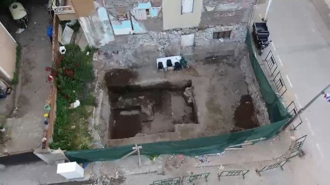 Papa’nın geleceği İznik’te bir evin zemininde 2500 yıllık dev mozaik bulundu